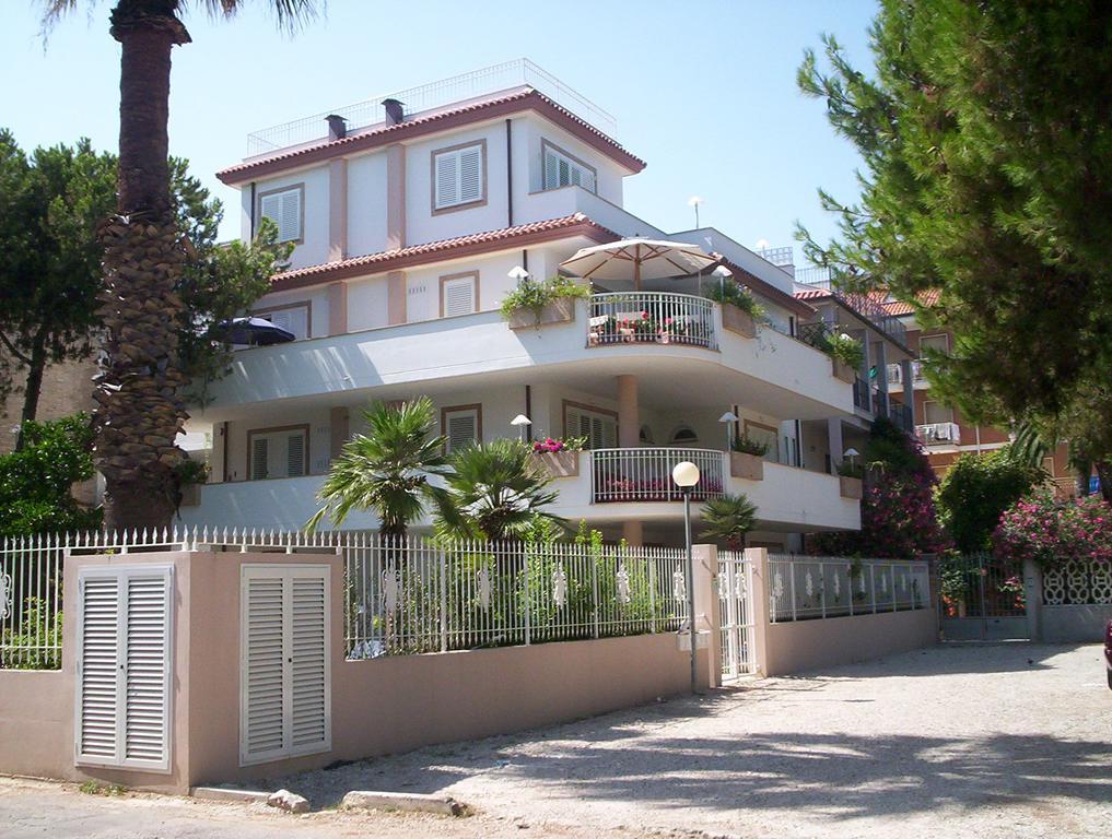 Sea House Apartman San Benedetto del Tronto Kültér fotó